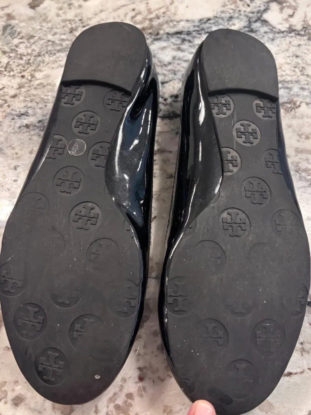 Tory Burch Minnie Flat - Black Patent - Women's Size 7